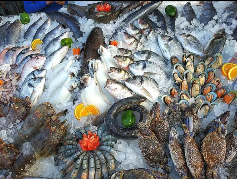 Fish Mart — витрина свежих морепродуктов